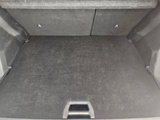 PEUGEOT 2008 usata, con Sistema di navigazione