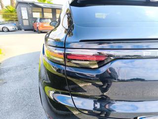 PORSCHE Cayenne usata, con Controllo trazione