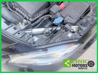 MERCEDES-BENZ GLA 200 usata, con Specchietto retrovisore con funzione antiabbagliamento