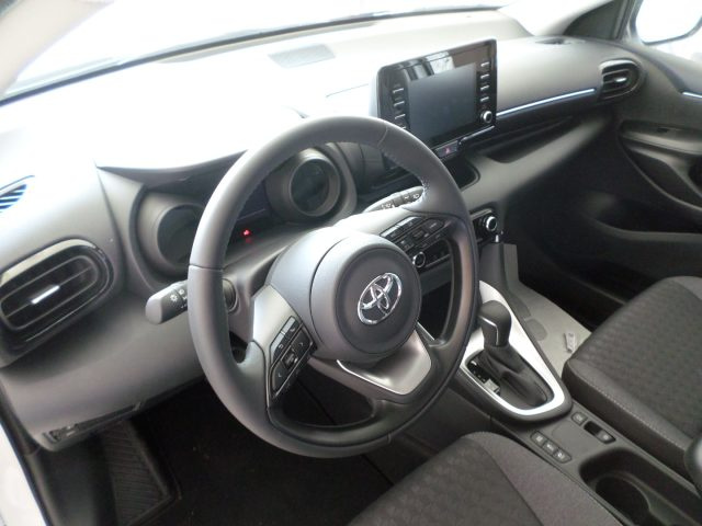 TOYOTA Yaris usata, con ESP
