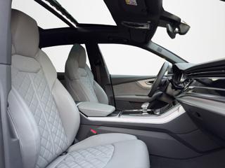 AUDI Q8 usata, con Autoradio