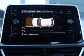 VOLKSWAGEN T-Roc usata, con Sedile posteriore sdoppiato