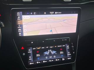 MASERATI Grecale usata, con Interni in pelle