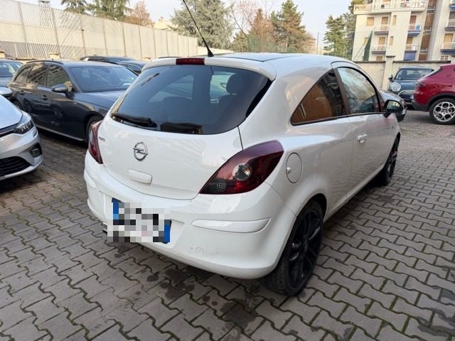 OPEL Corsa usata, con Airbag Passeggero
