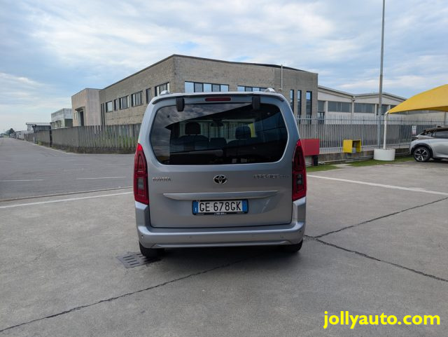 TOYOTA Proace City Verso usata, con Autoradio