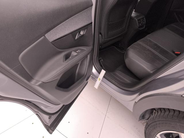 PEUGEOT 3008 usata, con Supporto lombare