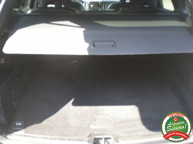 VOLVO XC60 usata 16