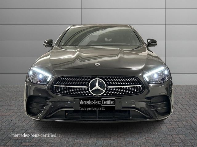 MERCEDES-BENZ E 300 usata, con Airbag Passeggero