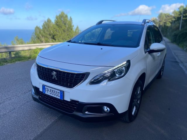 PEUGEOT 2008 usata, con Airbag