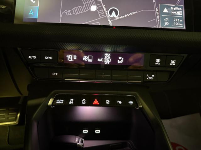 AUDI A3 usata, con Park Distance Control