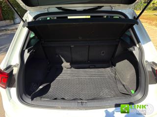 VOLKSWAGEN Tiguan usata, con Specchietti laterali elettrici