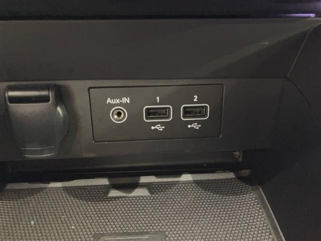 RENAULT Clio usata 23