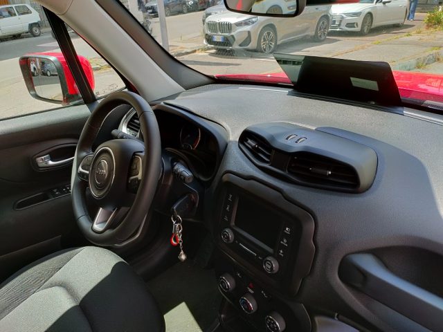 JEEP Renegade usata, con USB