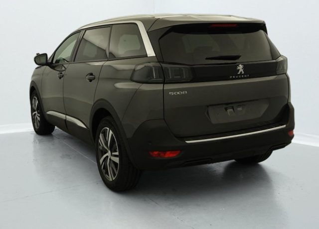 PEUGEOT 5008 usata, con Cruise Control