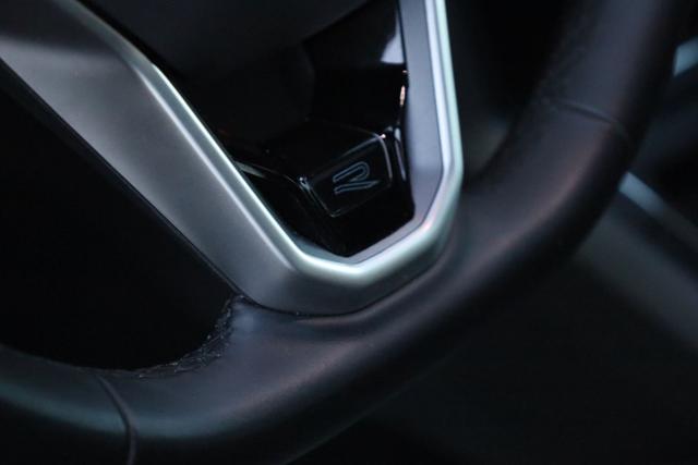 VOLKSWAGEN Taigo usata, con Volante in pelle