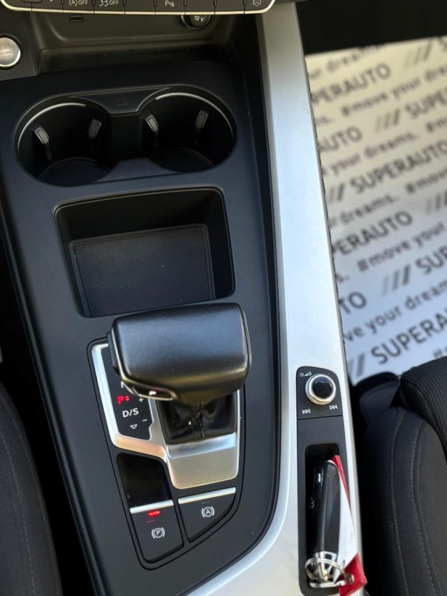 AUDI A4 usata, con Controllo trazione