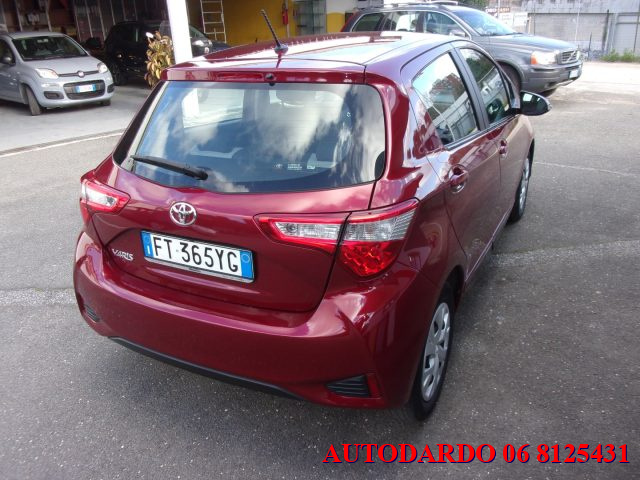 TOYOTA Yaris usata, con Airbag laterali