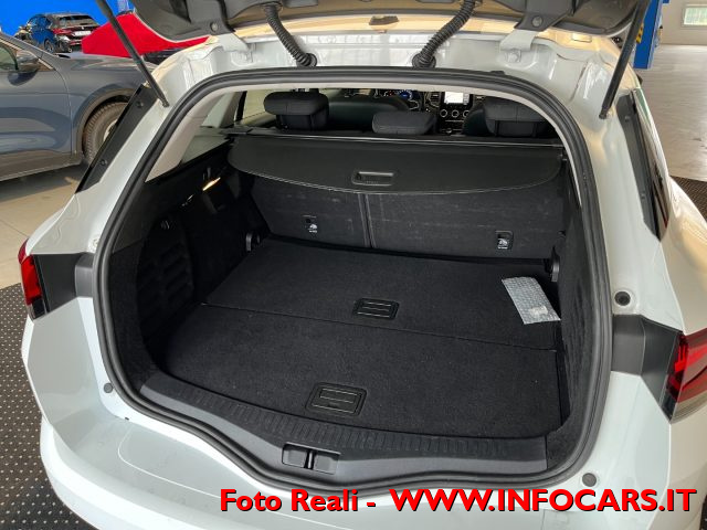 RENAULT Megane usata, con Volante multifunzione