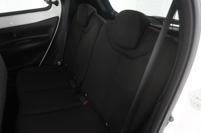 TOYOTA Aygo X usata 3