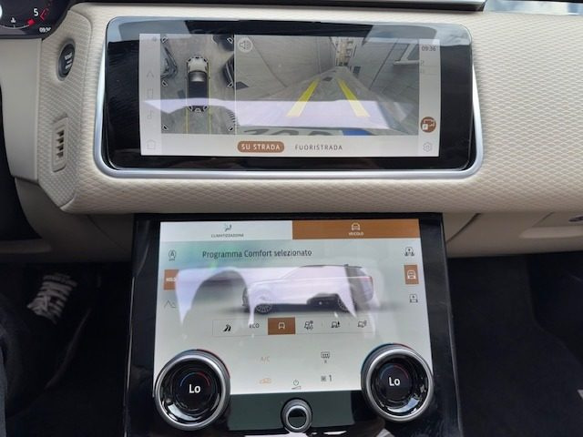 LAND ROVER Range Rover Velar usata, con Climatizzatore