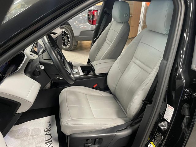 LAND ROVER Range Rover Evoque usata, con USB