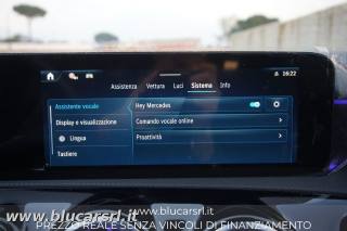 MERCEDES-BENZ CLA 220 usata, con Frenata d