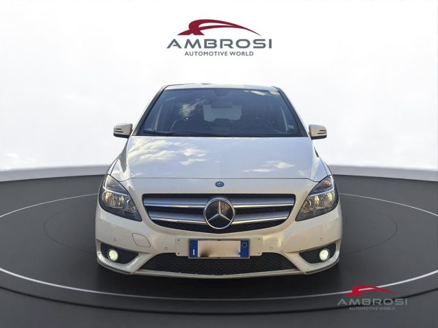 MERCEDES-BENZ B 180 usata 6