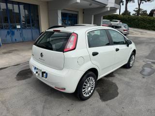 FIAT Punto usata, con Autoradio