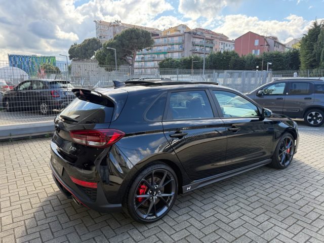 HYUNDAI i30 usata, con Autoradio