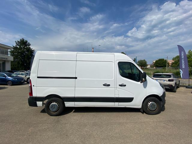 OPEL Movano usata, con Autoradio