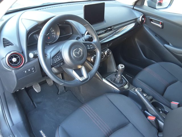 MAZDA 2 usata, con Cerchi in lega