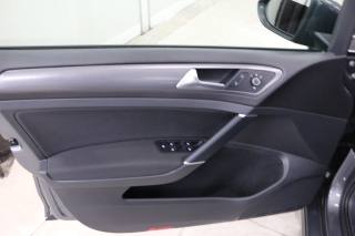 VOLKSWAGEN Golf usata, con Sensori di parcheggio posteriori