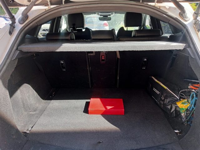 JAGUAR E-Pace usata, con ESP