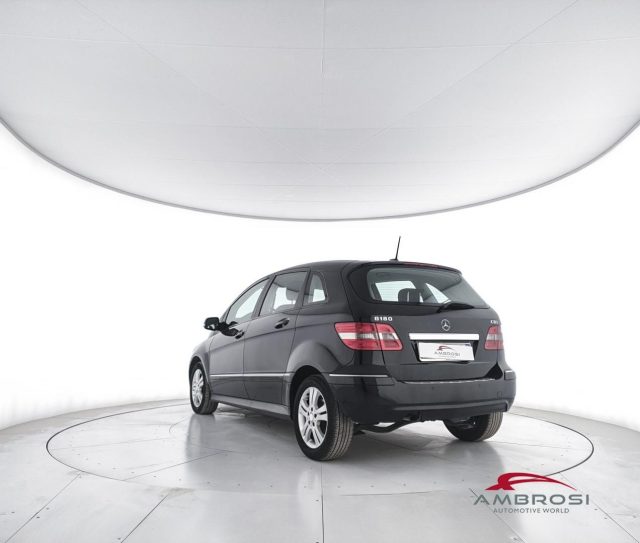 MERCEDES-BENZ B 180 usata 3
