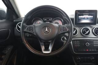 MERCEDES-BENZ CLA usata 5
