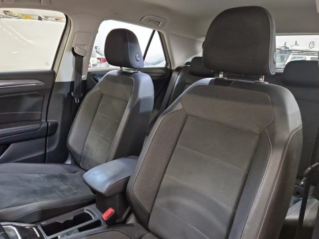 VOLKSWAGEN T-Roc usata, con Controllo trazione