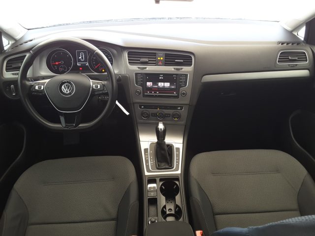 VOLKSWAGEN Golf usata, con Controllo trazione