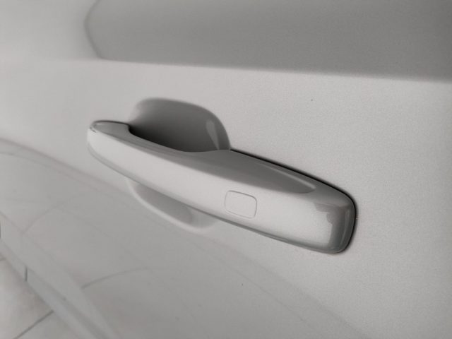 VOLVO XC60 usata, con Autoradio digitale