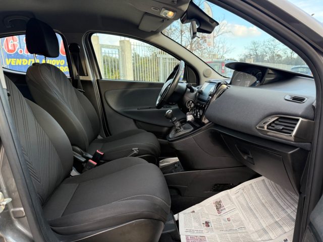 LANCIA Ypsilon usata 21