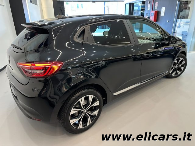 RENAULT Clio usata, con Alzacristalli elettrici