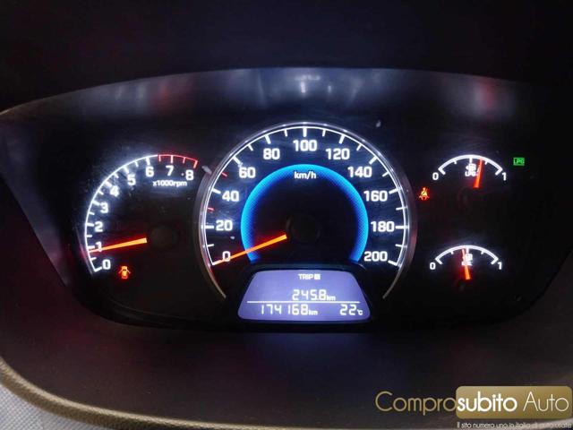 HYUNDAI i10 usata 22
