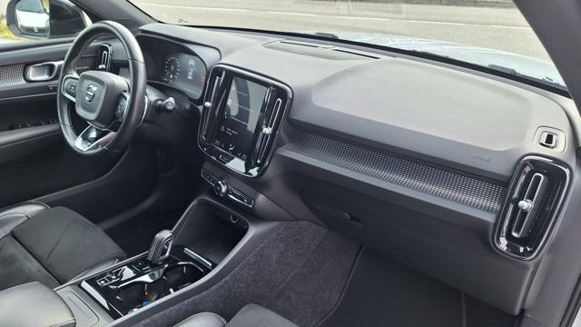 VOLVO XC40 usata, con Interni in pelle
