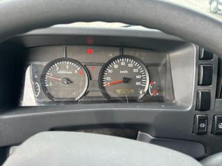 ISUZU M21 usata, con Autoradio