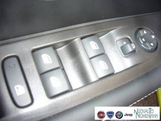 PEUGEOT 208 usata, con Autoradio digitale