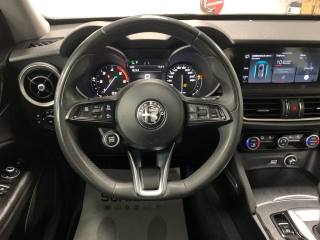 ALFA ROMEO Stelvio usata, con Volante multifunzione