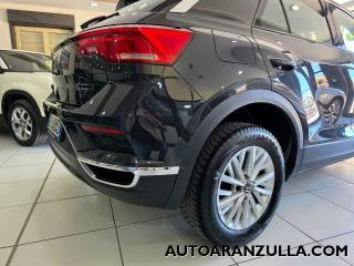 VOLKSWAGEN T-Roc usata, con Specchietti laterali elettrici