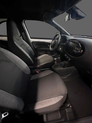 TOYOTA Aygo X usata, con Alzacristalli elettrici