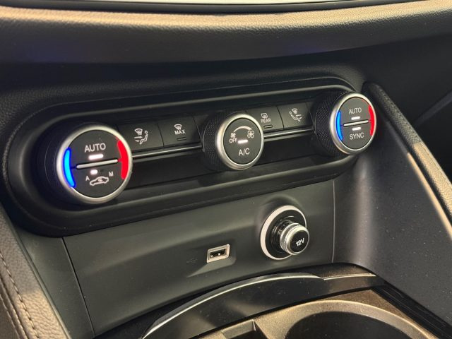 ALFA ROMEO Stelvio usata 33