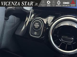 MERCEDES-BENZ GLA 180 usata, con ESP