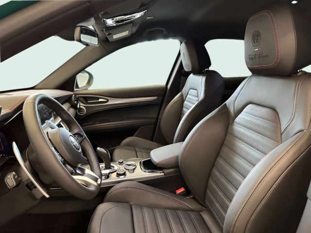ALFA ROMEO Stelvio usata, con Cerchi in lega